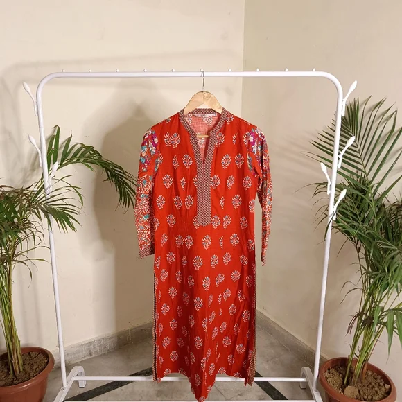 BIBA cotton kurta - Picture 3 of 4